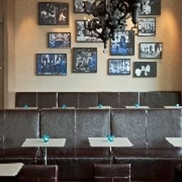 Widok wewnątrz Motel One Ku'Damm Fotos