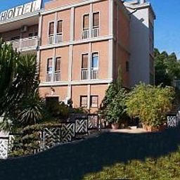 Vue extérieure Poggio Ducale Fotos