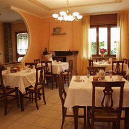 Sala colazione Cà 'd Gnese Fotos