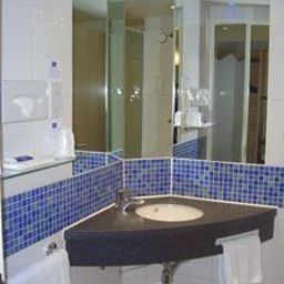 Room Holiday Inn Express LONDON - NEWBURY PARK Fotos
