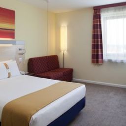 Room Holiday Inn Express LONDON - NEWBURY PARK Fotos