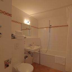  Midi Inn Fotos