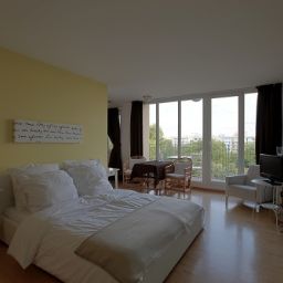  Midi Inn Fotos