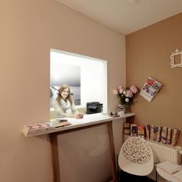  Midi Inn Fotos