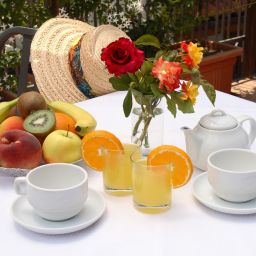 Zimmer mit Balkon Due Torri Fotos