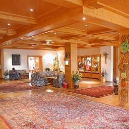 Hall Am Kofel Gesundheitszentrum Fotos