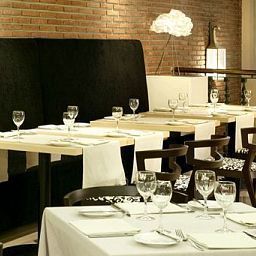 Sala colazione nel ristorante Silken Ramblas Fotos