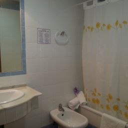 Cuarto de baño Oasis Atalaya Fotos
