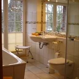 Bathroom Landhaus Göddertzhof Fotos