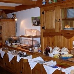 Bufet Landhaus Bolgental Fotos