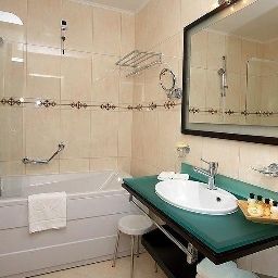 Cuarto de baño Ariston Importanne Resort Fotos