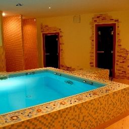 Wellnessbereich Dinaburg Fotos