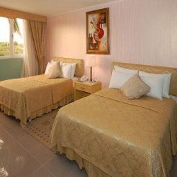 Room Clarion Hotel & Suites Curacao Fotos