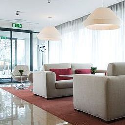 Hall Maldron Citywest Fotos