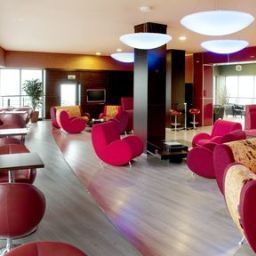 Бар Holiday Inn ZILINA Fotos