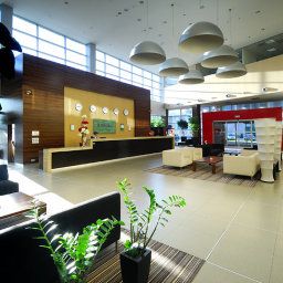 Холл Holiday Inn ZILINA Fotos