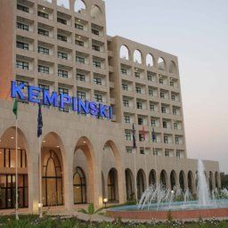 Außenansicht Kempinski Hotel NDjamena Chad Fotos