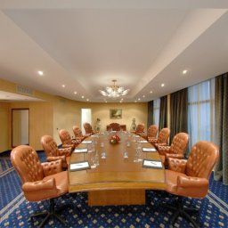 Tagungsraum Kempinski Hotel NDjamena Chad Fotos