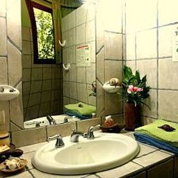 Camera da bagno Totem Hotel Resort And Restaurant Fotos