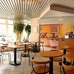 Комната для завтраков Sejours & Affaires Strasbourg Kleber Apparthotel Fotos
