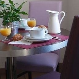Комната для завтраков Adonis Carcassonne - La Barbacane Residence de Tourisme Fotos
