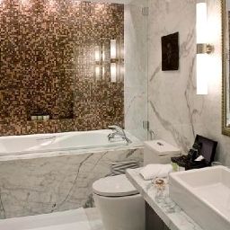Camera da bagno Oakwood Premier Prestige Apartment Hotel Fotos