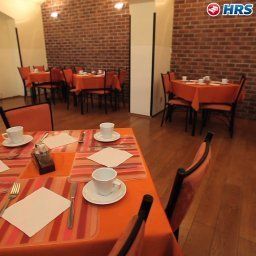 Frühstücksraum im Restaurant Ostruvek Fotos