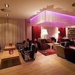 Холл pentahotel Rostock Fotos