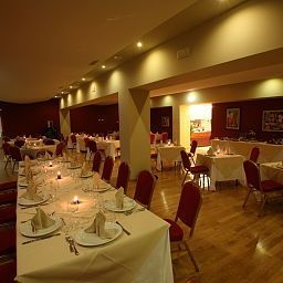 Salle du petit-déjeuner située dans le restaurant Il Perugino Fotos