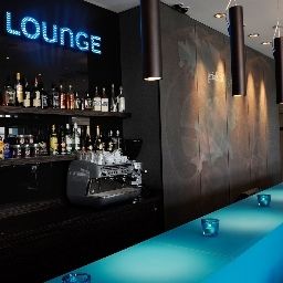 Recepción Motel One City Ost Fotos