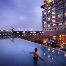 Pool Crowne Plaza GURGAON Fotos