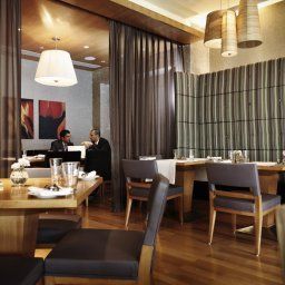 Restaurant Crowne Plaza GURGAON Fotos