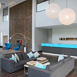 Hall Motel One Fotos