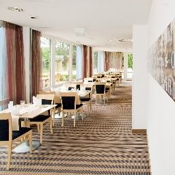 Breakfast room within restaurant Park Inn by Radisson Düsseldorf City Süd Fotos