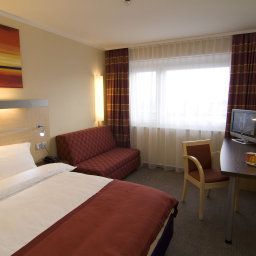 Room Holiday Inn Express STUTTGART AIRPORT Fotos