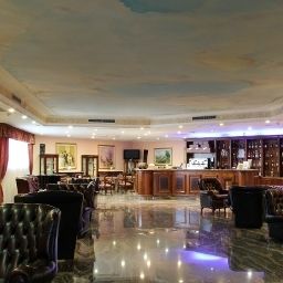 Фасад ClassHotel Napoli Fotos
