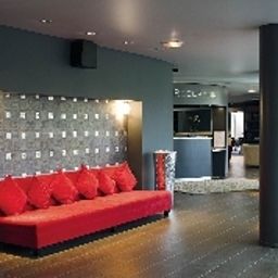Hall Only Suites CDG Fotos