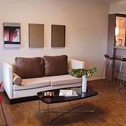 Suite Only Suites CDG Fotos