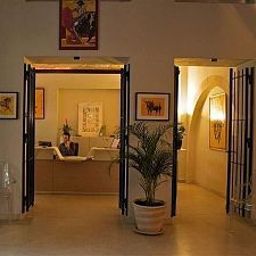 Recepción Appart'Hotel Odalys Cheval Blanc Fotos