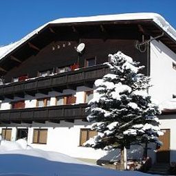 Außenansicht Strobl Apartmenthaus Fotos