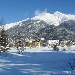 Vue extérieure Cristallago Fotos