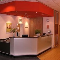 Ресепшен Ibis Budget Muenchen Ost Messe Fotos