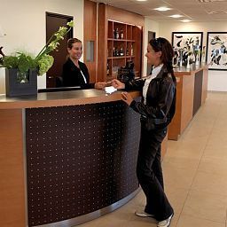 Hall Teneo Apparthotel Bordeaux Begles Fotos