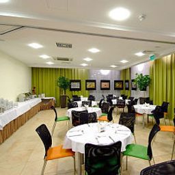 Breakfast room Oliwski Fotos