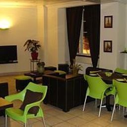 Hall Celenya Fotos