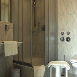 Bathroom Residenz Garni Fotos