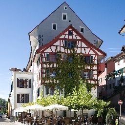 Exterior view Romantik Hotel Gasthof Hirschen Werner Dubno Fotos