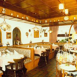 Salle du petit-déjeuner Friedrich Landgasthof Fotos