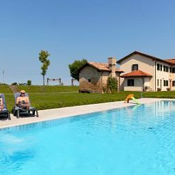 Pool Agriturismo Di là dal Fiume Fotos