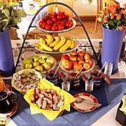 Buffet Zur Bever Garni Fotos
